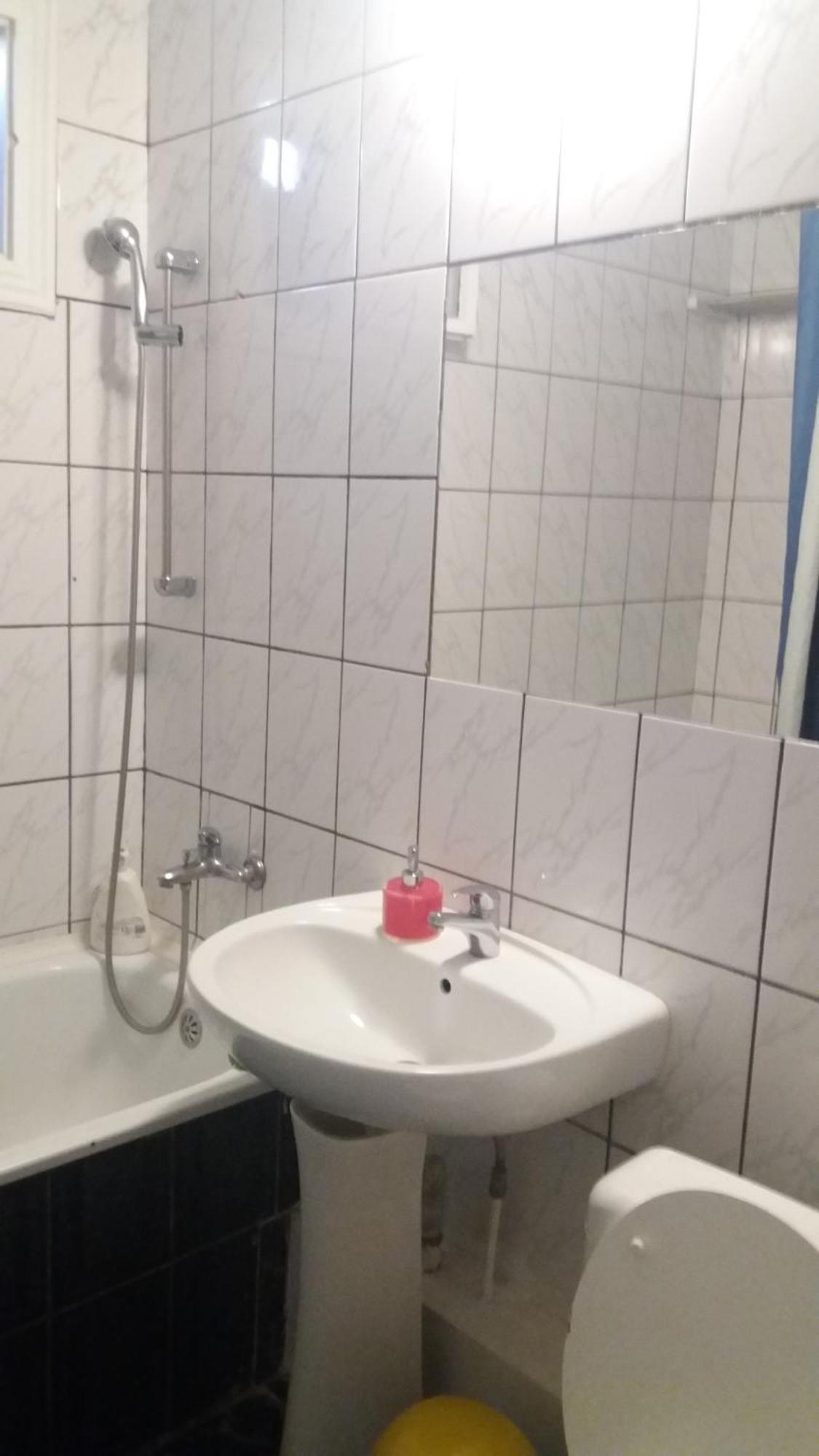 Jorali Lägenhet Oradea Rum bild